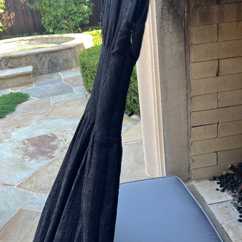 Tory Burch Black Pleated V-Neck Midi Dress - Picture 6 of 8